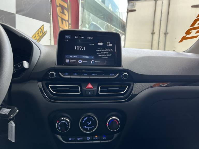 HYUNDAI - HB20S - 2020/2020 - Cinza - R$ 74.900,00