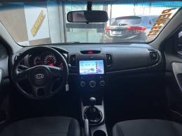 KIA MOTORS - CERATO - 2011/2011 - Preta - R$ 45.900,00