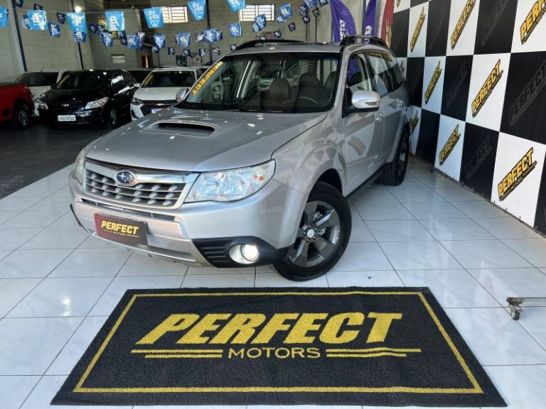 SUBARU - FORESTER - 2011/2011 - Prata - R$ 64.900,00