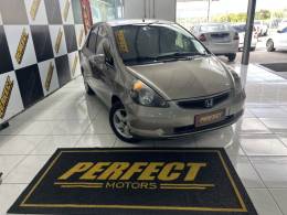 HONDA - FIT - 2005/2005 - Prata - R$ 23.900,00