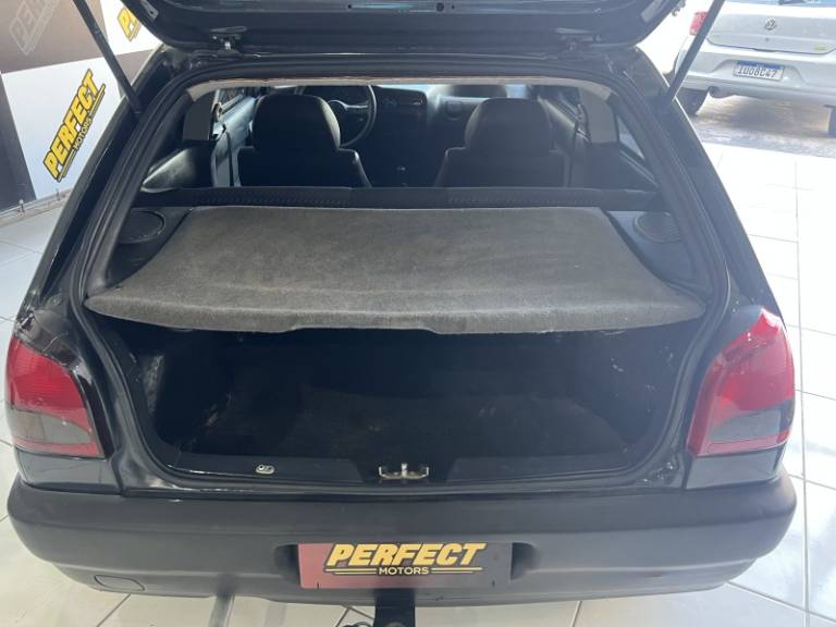 VOLKSWAGEN - GOL - 2003/2003 - Cinza - R$ 15.900,00