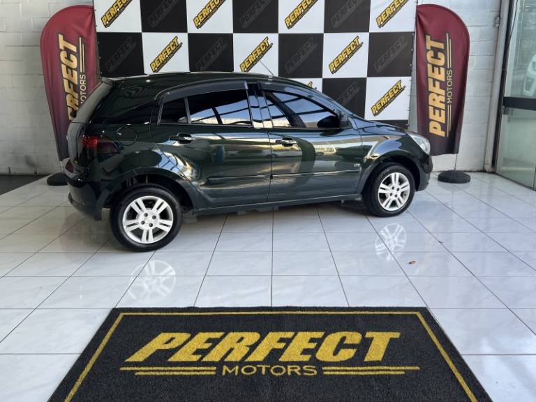 CHEVROLET - AGILE - 2011/2011 - Verde - R$ 35.900,00