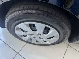 CHEVROLET - ONIX - 2013/2013 - Preta - R$ 37.900,00