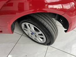 FORD - FIESTA - 2011/2011 - Vermelha - R$ 33.900,00