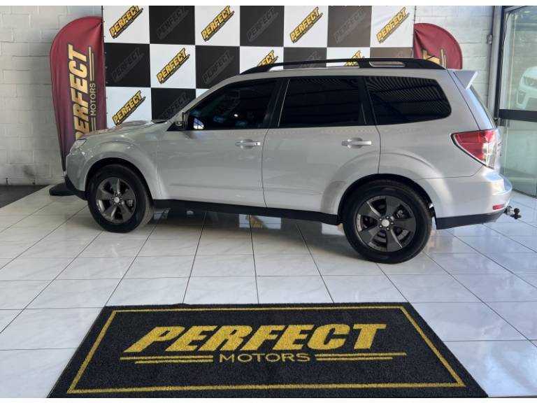 SUBARU - FORESTER - 2011/2011 - Prata - R$ 64.900,00
