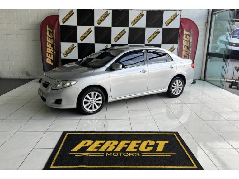 TOYOTA - COROLLA - 2009/2009 - Prata - R$ 59.900,00