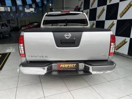 NISSAN - FRONTIER - 2015/2015 - Prata - R$ 95.900,00