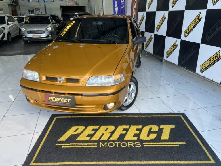 FIAT - PALIO - 2002/2002 - Amarela - R$ 16.900,00