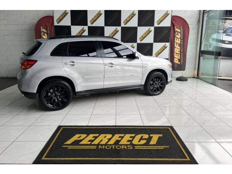 MITSUBISHI - ASX - 2014/2014 - Prata - R$ 67.900,00