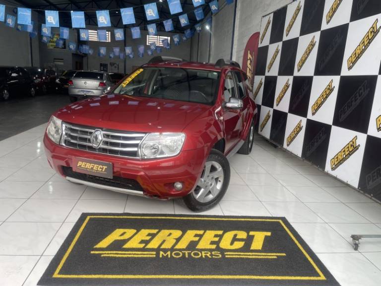 RENAULT - DUSTER - 2014/2014 - Vermelha - R$ 53.900,00