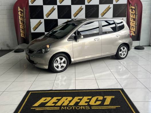 HONDA - FIT - 2005/2005 - Prata - R$ 23.900,00