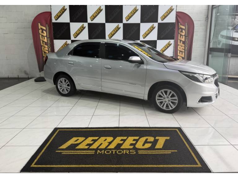 CHEVROLET - COBALT - 2019/2019 - Prata - R$ 57.900,00