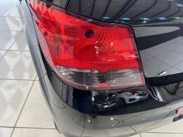 CHEVROLET - ONIX - 2013/2013 - Preta - R$ 37.900,00