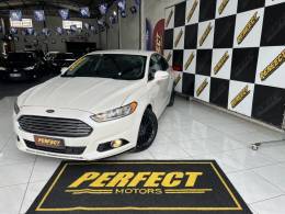 FORD - FUSION - 2015/2015 - Branca - R$ 79.900,00