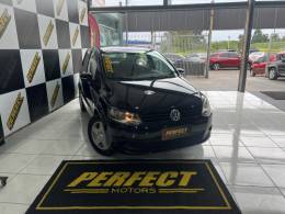 VOLKSWAGEN - FOX - 2014/2014 - Preta - R$ 41.900,00