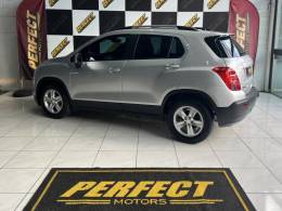 CHEVROLET - TRACKER - 2016/2016 - Prata - R$ 69.900,00