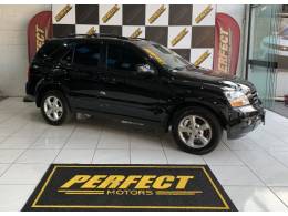 KIA MOTORS - SORENTO - 2007/2007 - Preta - R$ 42.900,00