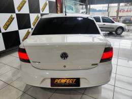 VOLKSWAGEN - VOYAGE - 2013/2013 - Branca - R$ 35.900,00