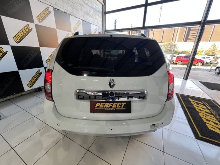 RENAULT - DUSTER - 2014/2014 - Branca - R$ 54.900,00