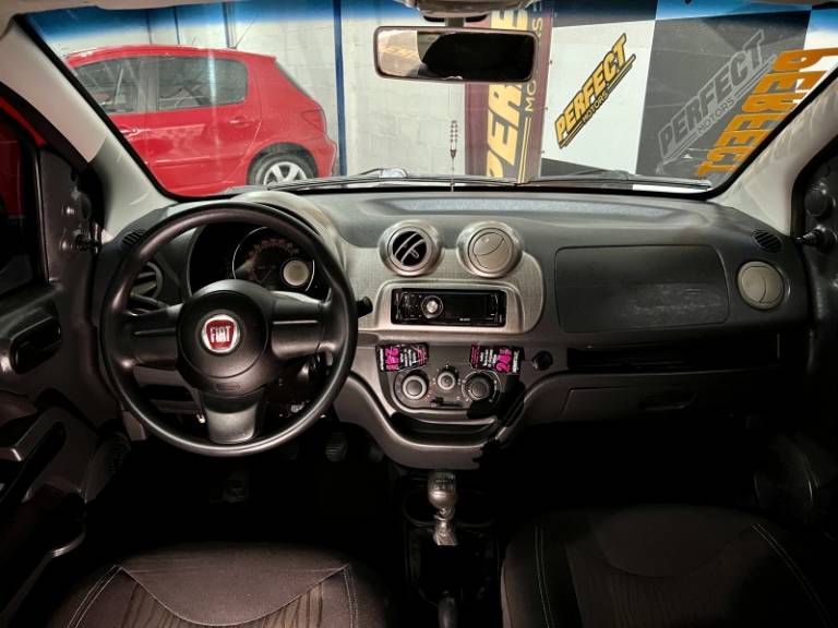 FIAT - UNO - 2012/2012 - Vermelha - R$ 35.900,00